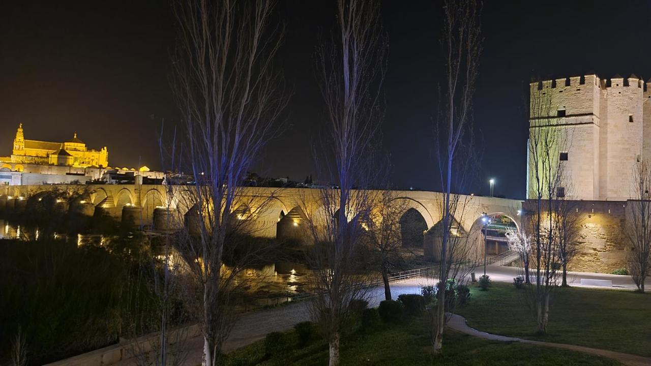Albolafia Junto Puente Romano Córdova Exterior foto